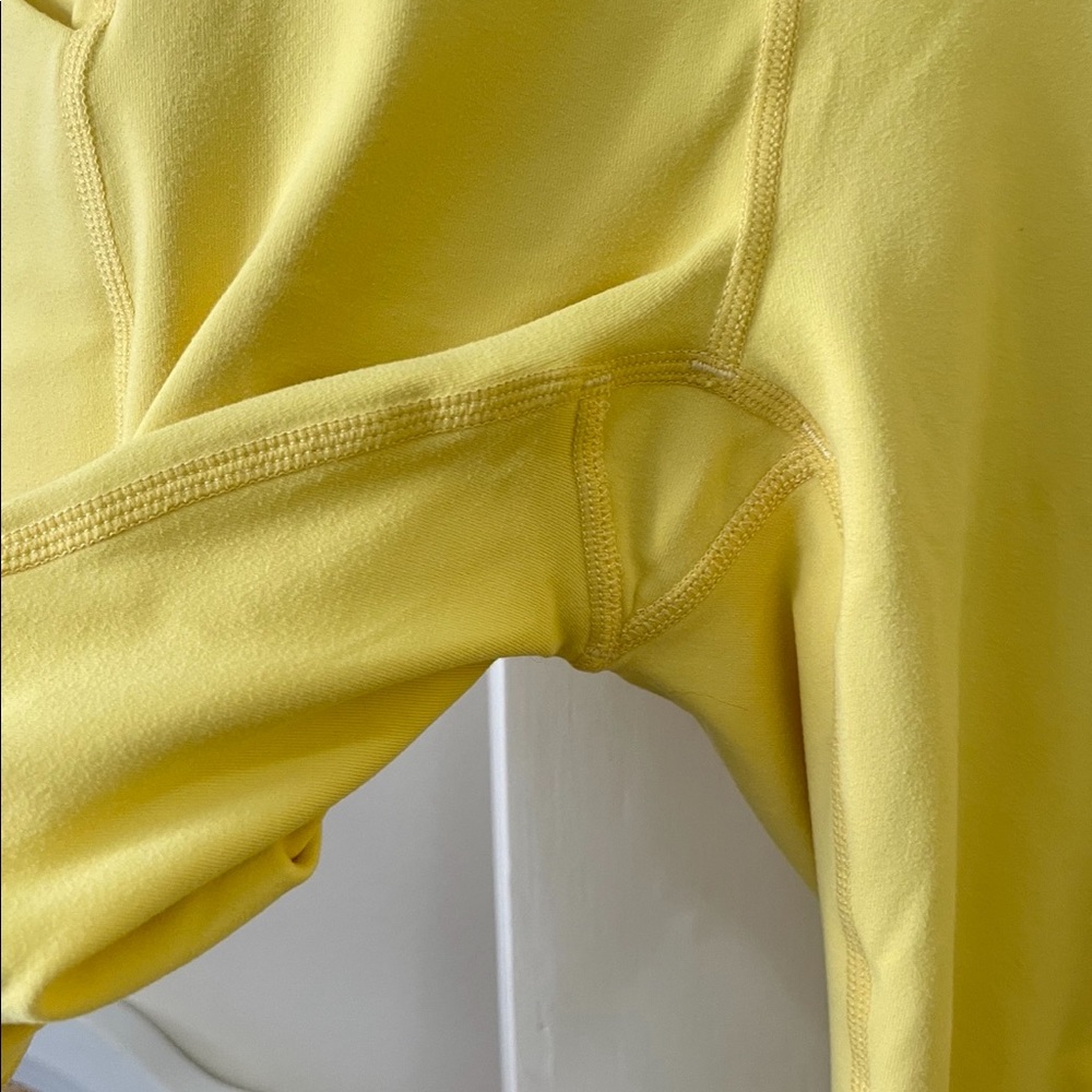 Madelaine Petsch X Fabletics Resilient High Waisted Leggings Color Meyer XS 7/8 - Picture 12 of 15